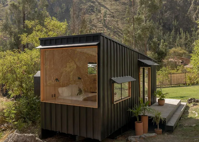 Earth Tones Tiny Homes & Hotel *