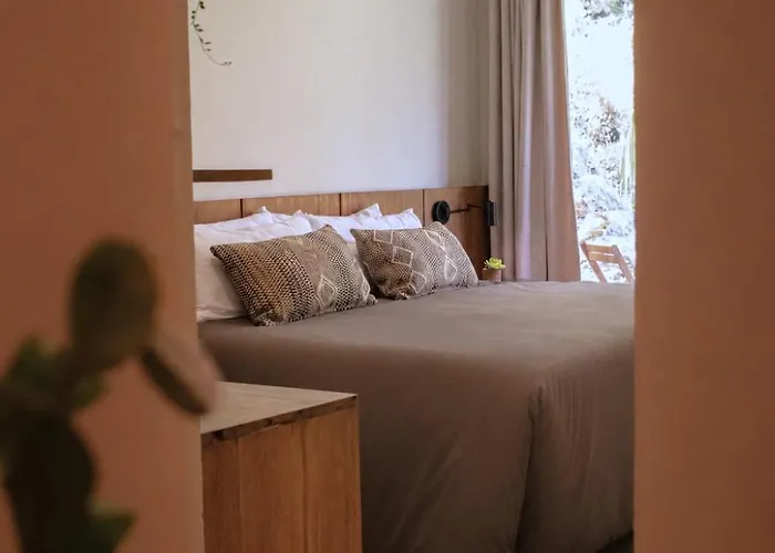 Earth Tones Tiny Homes & Hotel