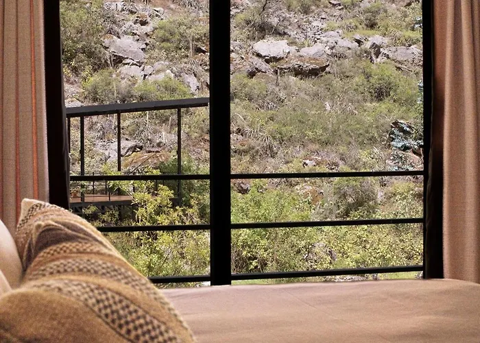 Hotel Earth Tones Tiny Homes & *
