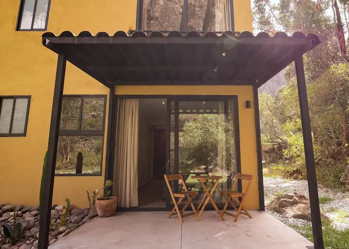 Earth Tones Tiny Homes & Hotel *
